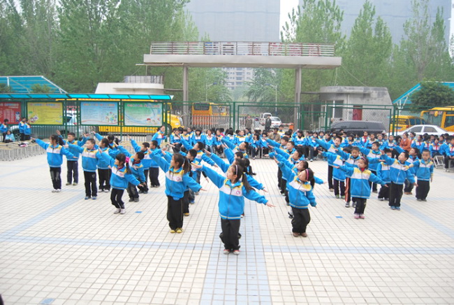 洛陽東方外國語學(xué)校小學(xué)部廣播操比賽